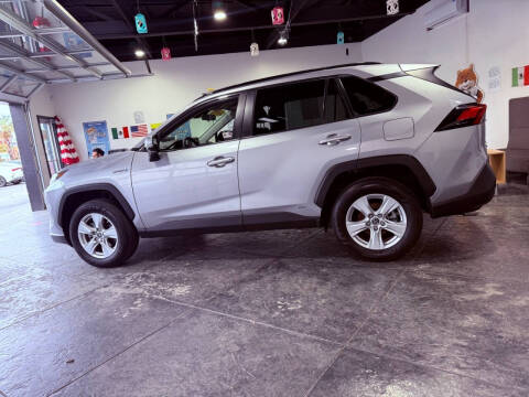 2019 Toyota RAV4 Hybrid LE