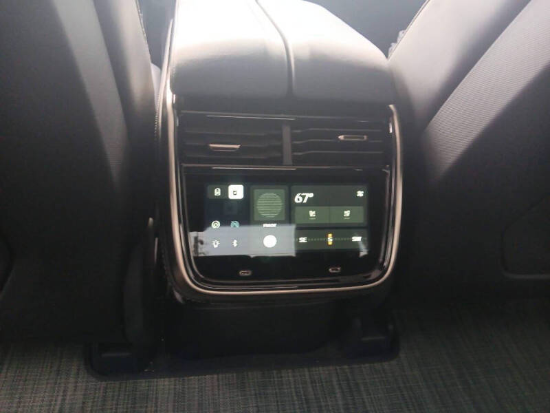 2022 Rivian R1T Adventure