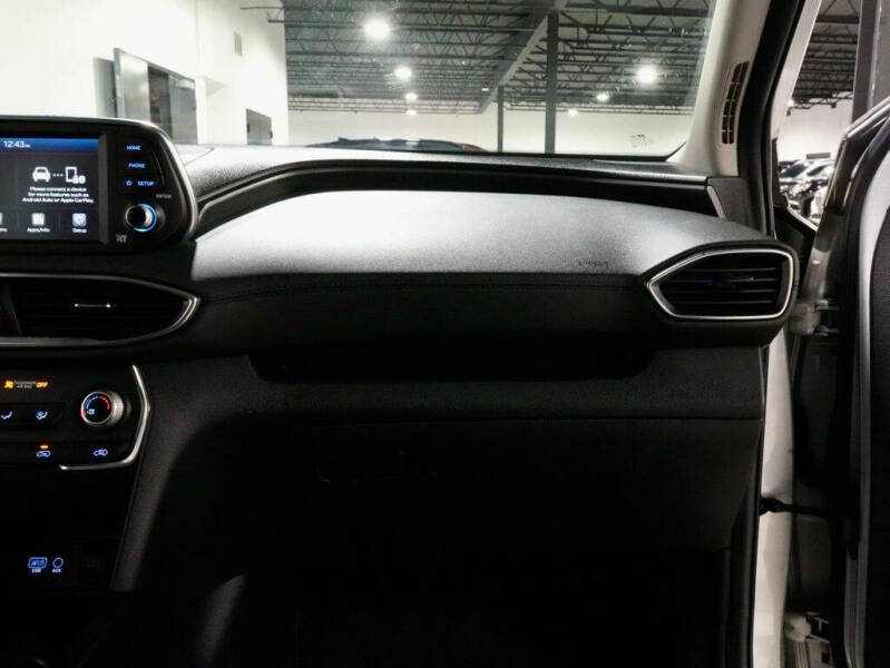 2019 Hyundai Santa Fe SE 2.4L