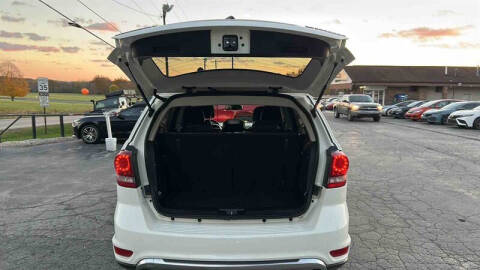 2019 Dodge Journey Crossroad