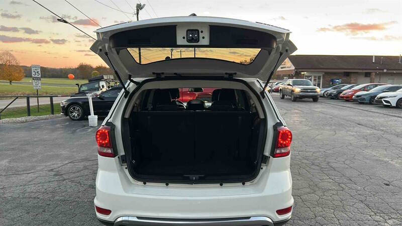 2019 Dodge Journey Crossroad