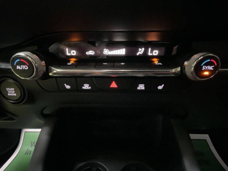 2023 Mazda Mazda3 Hatchback 2.5 S Carbon Edition