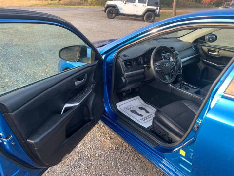 2017 Toyota Camry SE