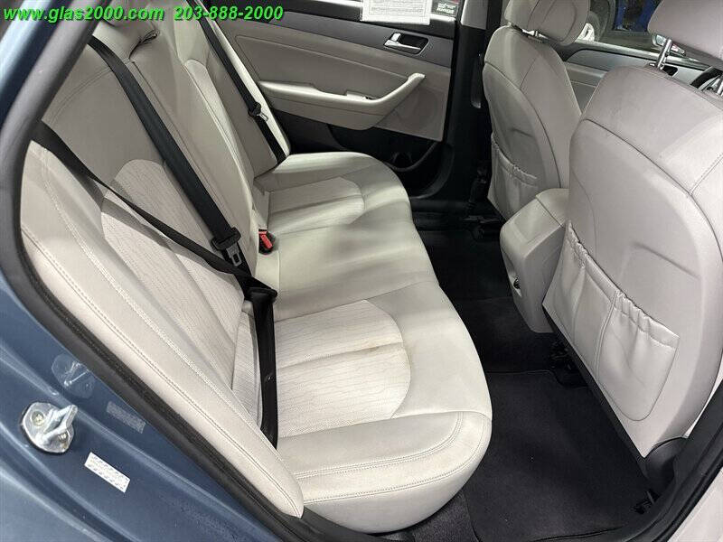 2016 Hyundai Sonata Hybrid SE