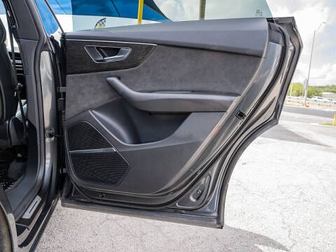 2021 Audi SQ8 4.0T quattro Premium Plus