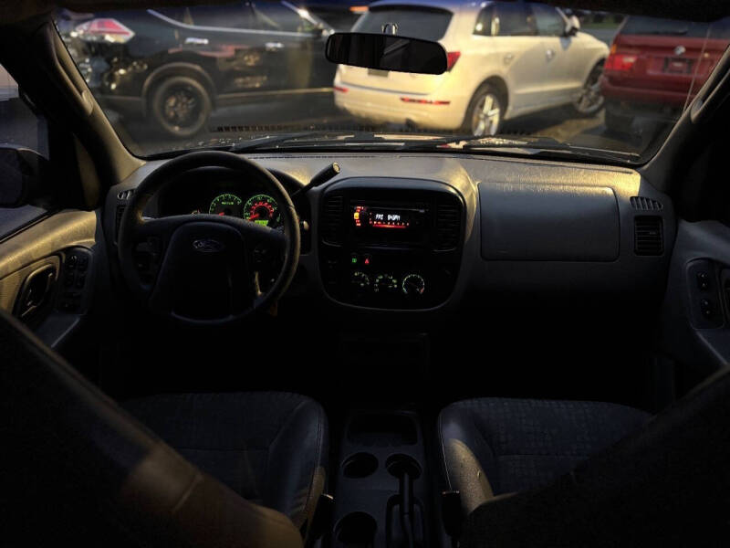 2001 Ford Escape XLS