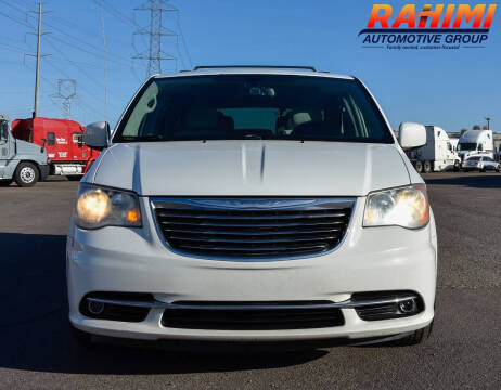 2012 Chrysler Town and Country Touring