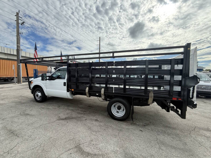 2015 Ford F-350 Super Duty XL
