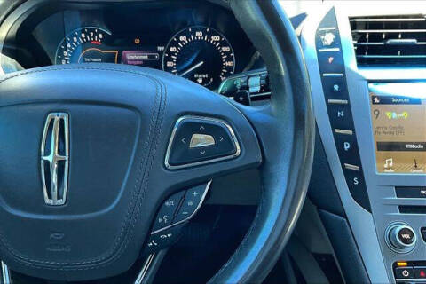 2017 Lincoln MKZ Select