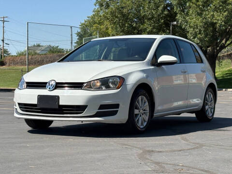 2016 Volkswagen Golf TSI S