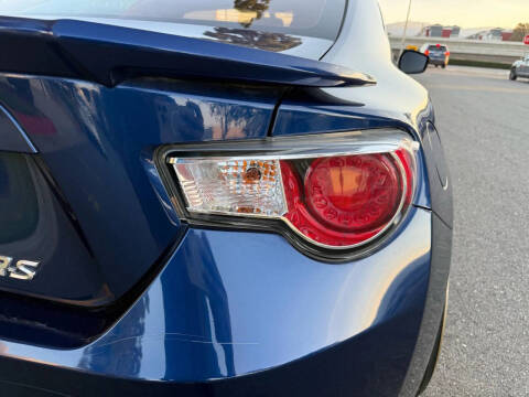 2013 Scion FR-S