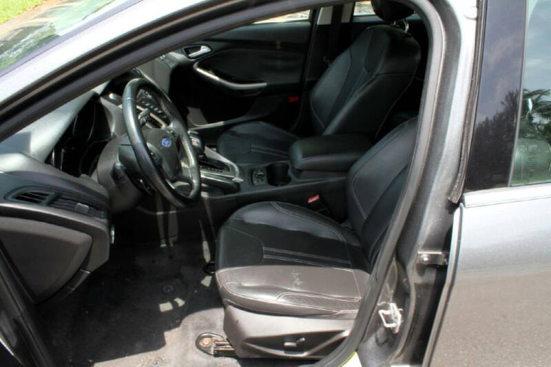 2012 Ford Focus SEL