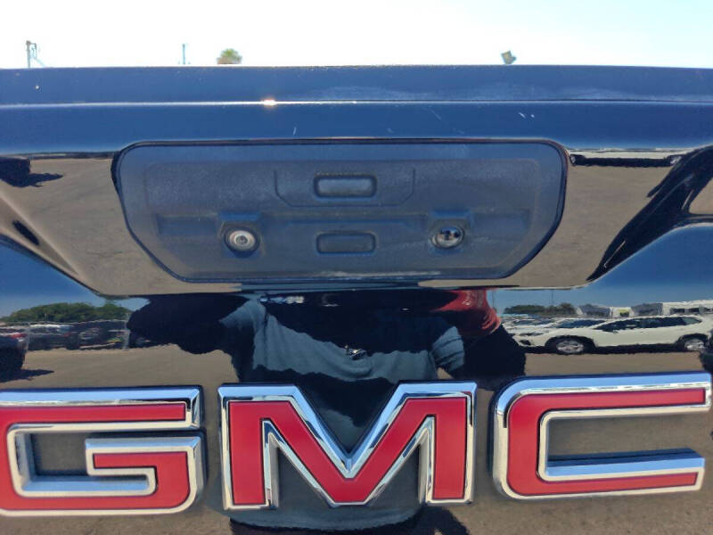 2022 GMC Sierra 1500 Limited