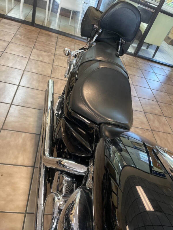 2008 Suzuki Boulevard