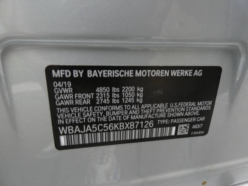 2019 BMW 5 Series 530i