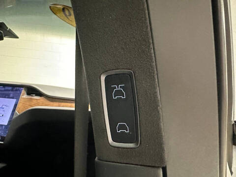 2019 Tesla Model X Long Range