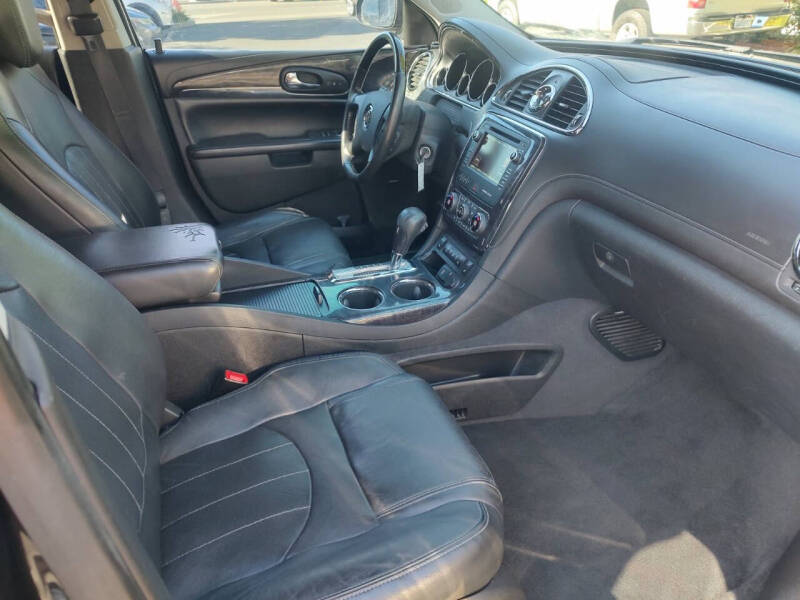 2017 Buick Enclave Leather