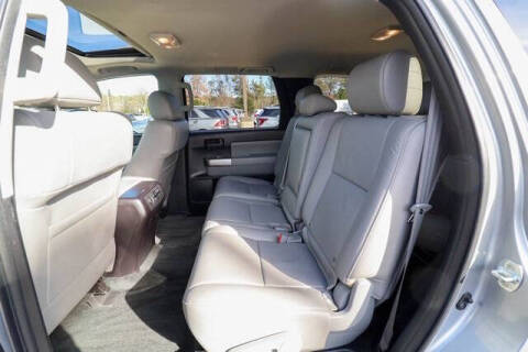 2018 Toyota Sequoia SR5