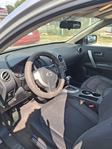 2011 Nissan Rogue SV