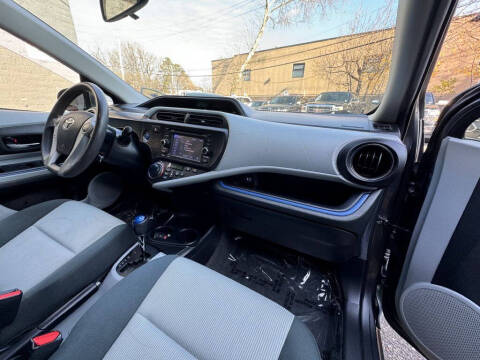 2012 Toyota Prius c