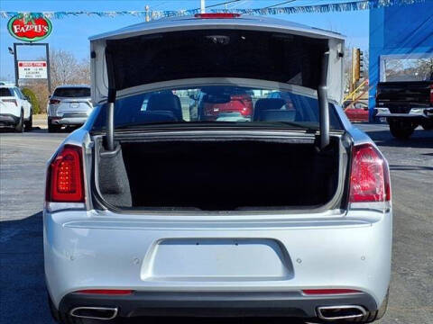 2023 Chrysler 300 S V6