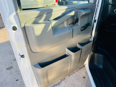 2018 Chevrolet Express 2500