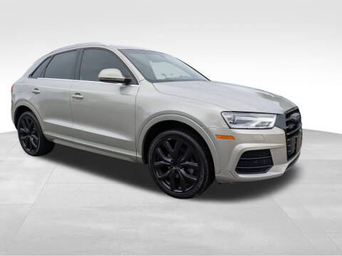 2016 Audi Q3 2.0T quattro Premium Plus