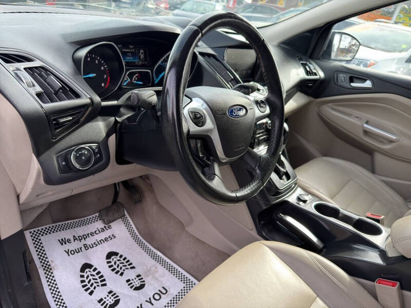 2014 Ford Escape Titanium