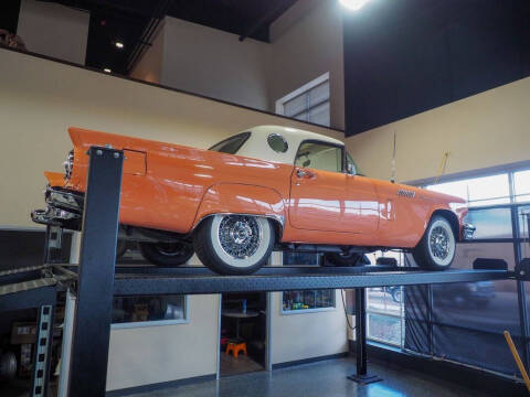 1957 Ford Thunderbird