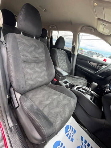 2015 Nissan Rogue SV