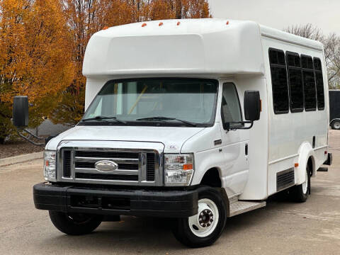 2014 Ford E-Series E-350 SD