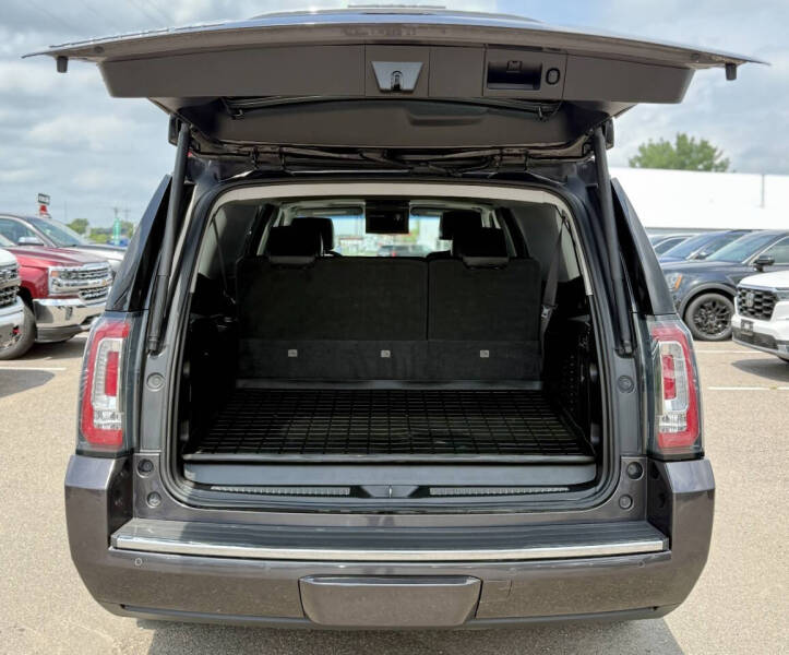 2017 GMC Yukon XL Denali