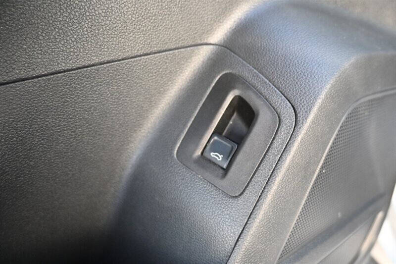 2019 Volkswagen Atlas V6 SE