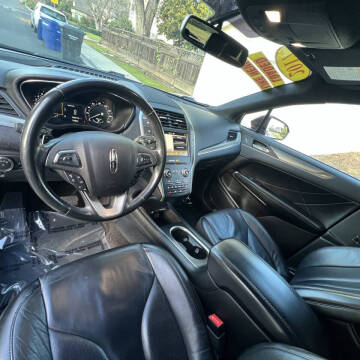 2017 Lincoln MKC Select