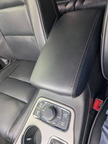 2019 Jeep Grand Cherokee Overland