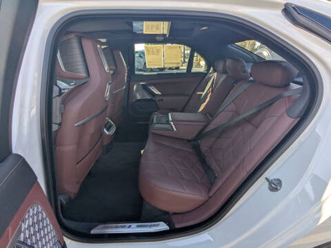 2023 BMW 7 Series 760i xDrive