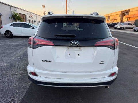 2018 Toyota RAV4 SE