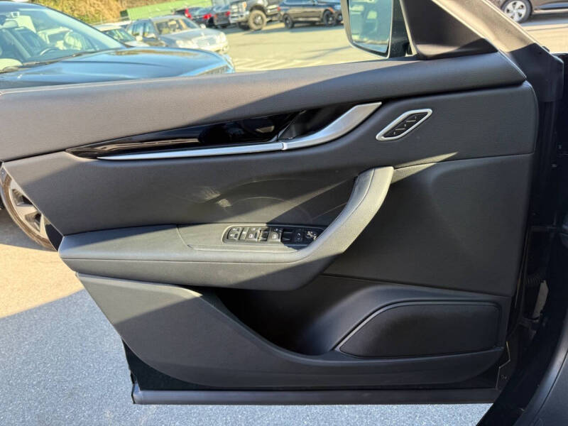 2017 Maserati Levante