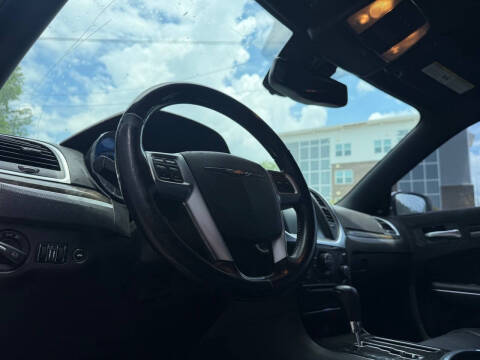 2012 Chrysler 300 C
