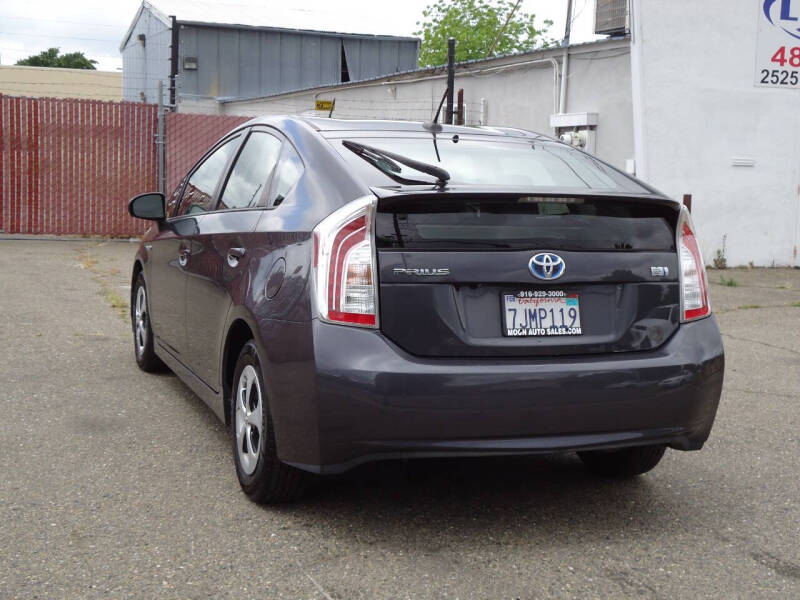 2015 Toyota Prius Four