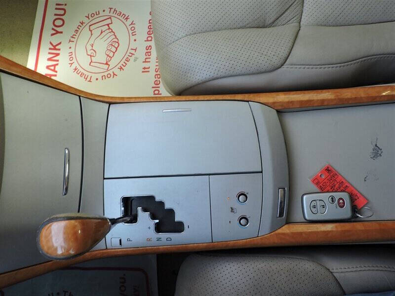 2007 Toyota Avalon XL