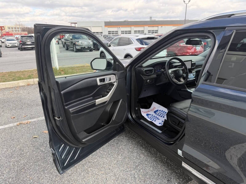 2022 Ford Explorer Limited