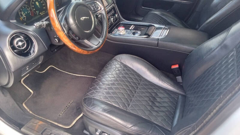2017 Jaguar XJL Portfolio