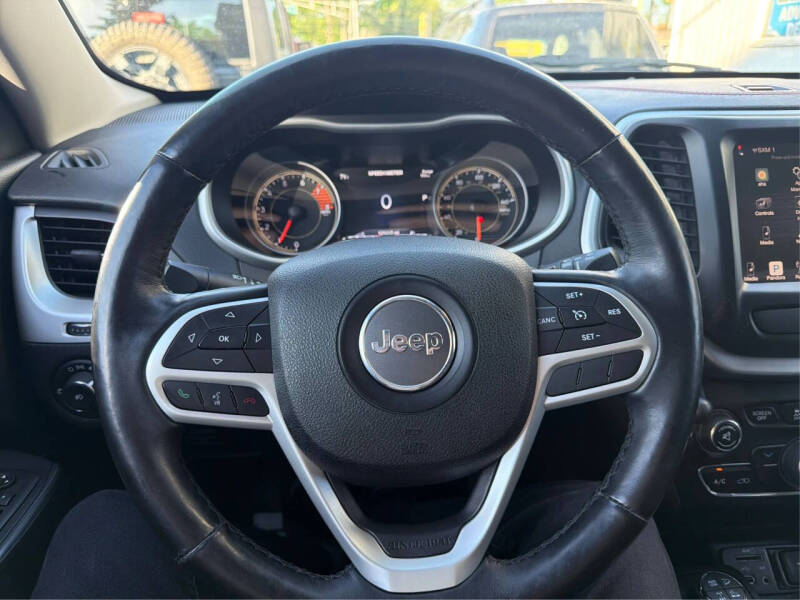 2017 Jeep Cherokee