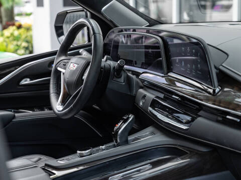 2023 Cadillac Escalade Sport Platinum