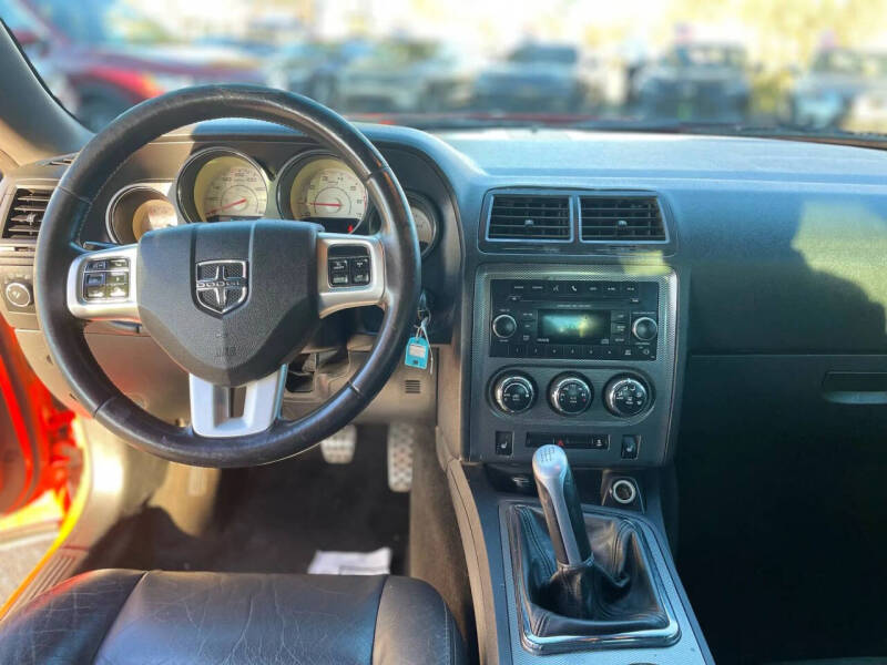 2013 Dodge Challenger R/T Classic