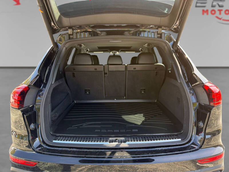2018 Porsche Cayenne