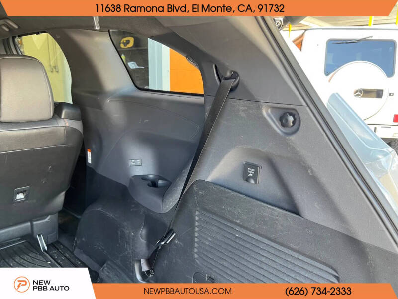 2023 Toyota Sienna XSE 7-Passenger