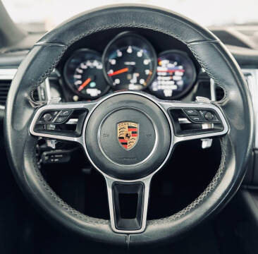 2018 Porsche Macan