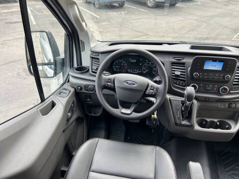 2025 Ford Transit